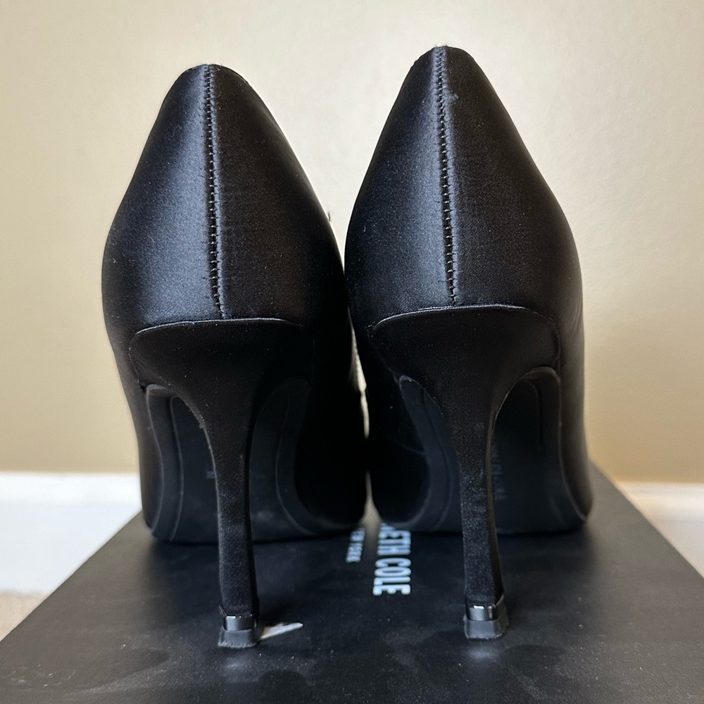 KENNETH COLE Romi Stardust Pointed Toe Pump - Picture 4 of 8